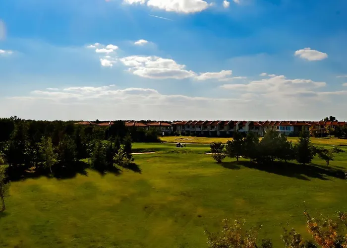 Apartment With Balcony, Lighthouse Golf Resort, 62sqm *